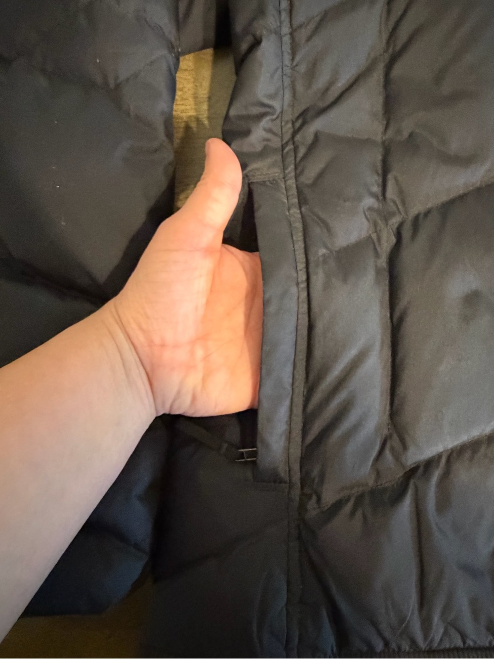 Patagonia Down With It Insulated Full Zip Hooded Jacket Size XS Black EUC - Picture 2 of 8